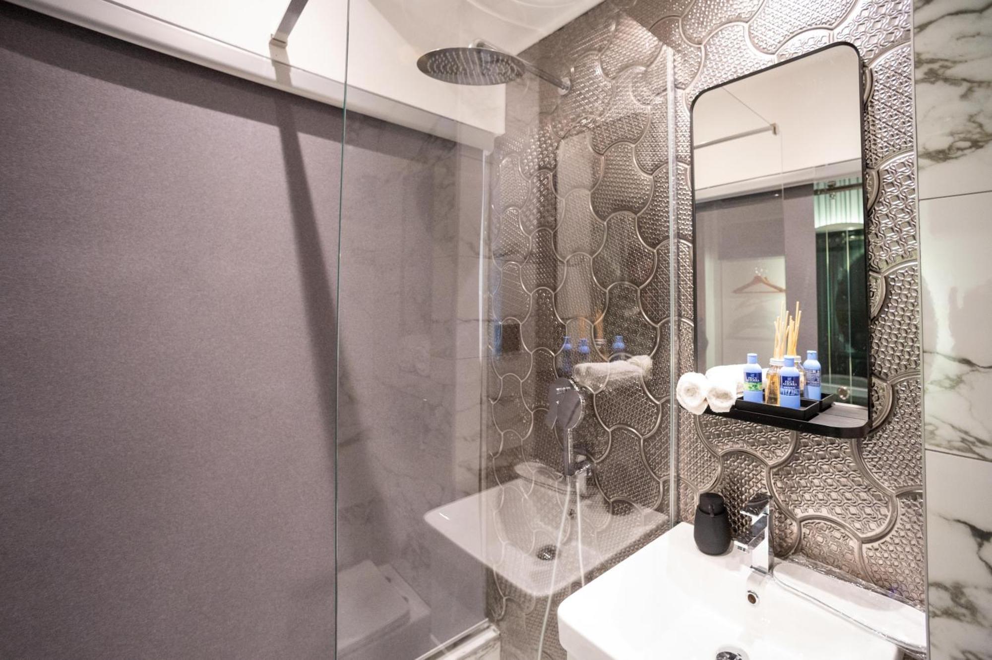 Natali Luxury Suites بلغراد الغرفة الصورة