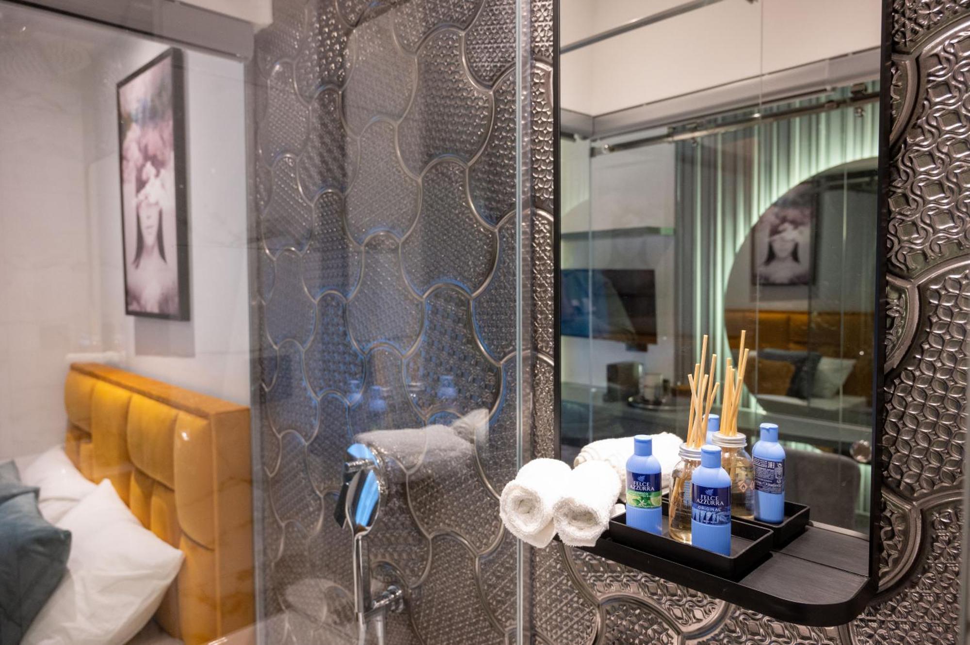 Natali Luxury Suites بلغراد الغرفة الصورة